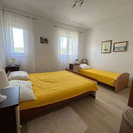 Appartamento Cvita Vinišće